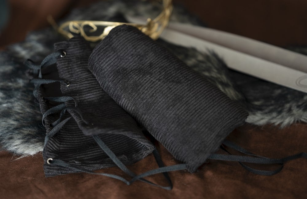 Black Bracer