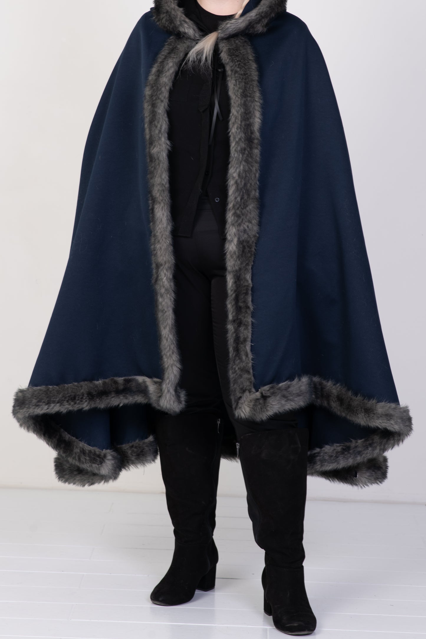 Midnight Howl Cloak