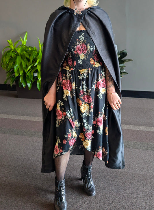 Obsidian Chevron Cloak